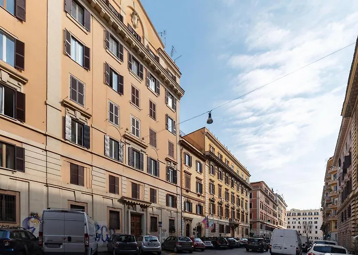 Guesthost - Domus Antoniana - Esquilino *