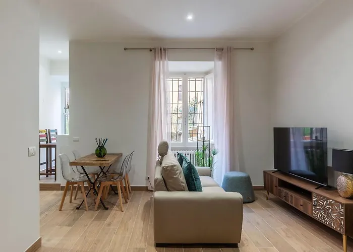 Guesthost - Domus Antoniana - Esquilino Appartement